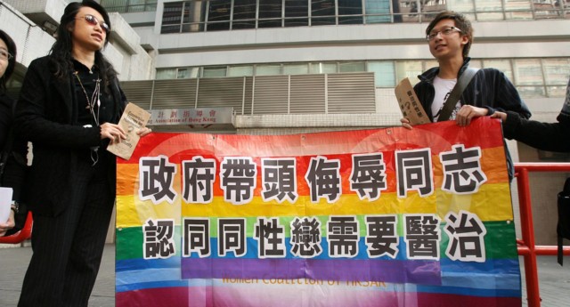 Cộng đồng LGBT thế giới hôm nay (10/5): Ca sĩ Troye Sivan làm mẫu cho hãng đồ lót nổi tiếng, mỹ nam Love by Chance thắng lớn trong lễ trao giải Kazz  - Ảnh 6.