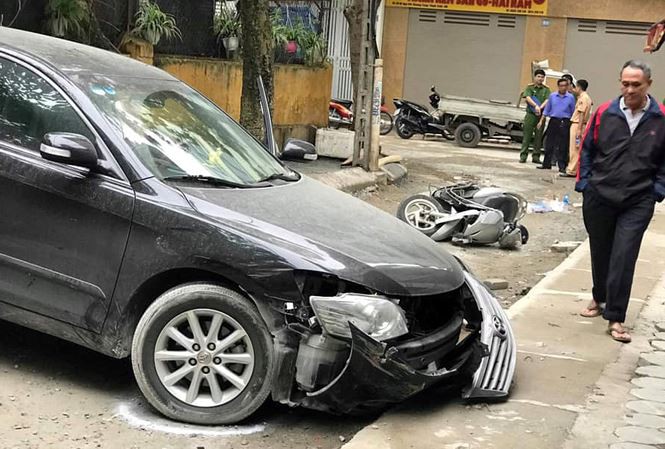 Nhân chứng kể lại giây phút nữ tài xế xe Camry tông chết người - Ảnh 1. Nhân chứng kể lại giây phút nữ tài xế xe Camry tông chết người - Ảnh 1.