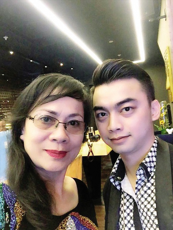 Sao Việt hôm nay (10/5): Công Vinh bán dưa sạch của nhà trồng được với giá trên trời, Hari Won muốn làm đàn ông - Ảnh 1. Sao Việt hôm nay (10/5): Công Vinh bán dưa sạch của nhà trồng được với giá trên trời, Hari Won muốn làm đàn ông - Ảnh 1.