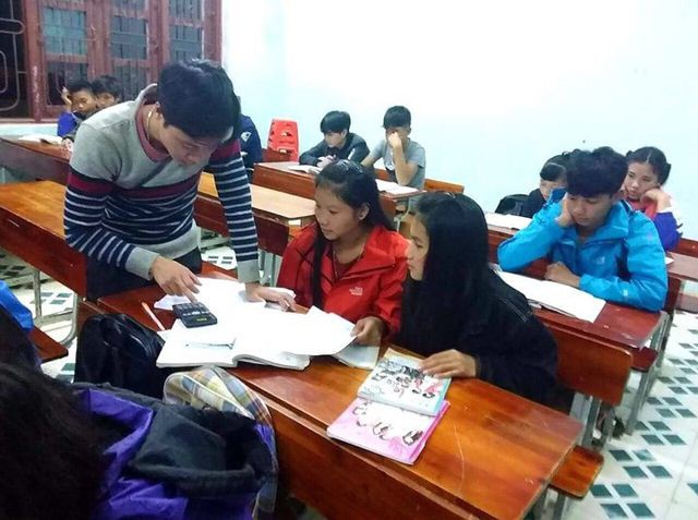 Quảng Bình: Đỗ tốt nghiệp 100% nhờ mô hình Phòng học sáng đèn - Ảnh 1. Quảng Bình: Đỗ tốt nghiệp 100% nhờ mô hình Phòng học sáng đèn - Ảnh 1.