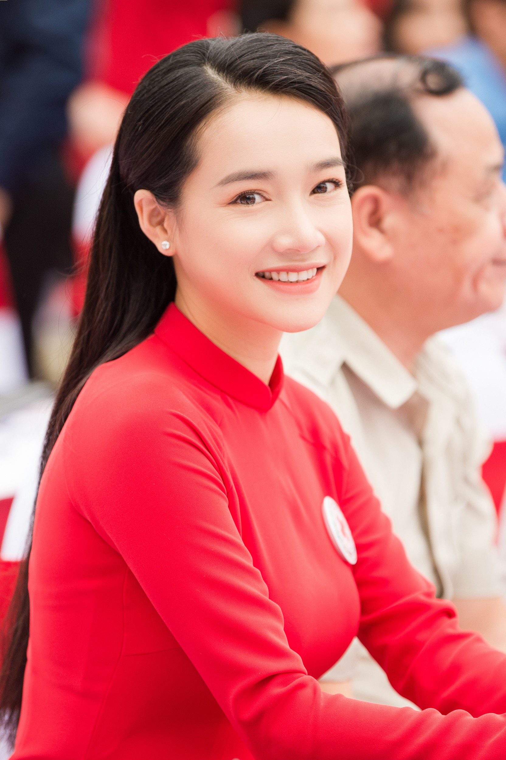 Nhã Phương vinh dự trở thành đại sứ của tháng Nhân đạo Quốc gia - Ảnh 9. Nhã Phương vinh dự trở thành đại sứ của tháng Nhân đạo Quốc gia - Ảnh 9.