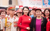 Nhã Phương vinh dự trở thành đại sứ của tháng Nhân đạo Quốc gia
