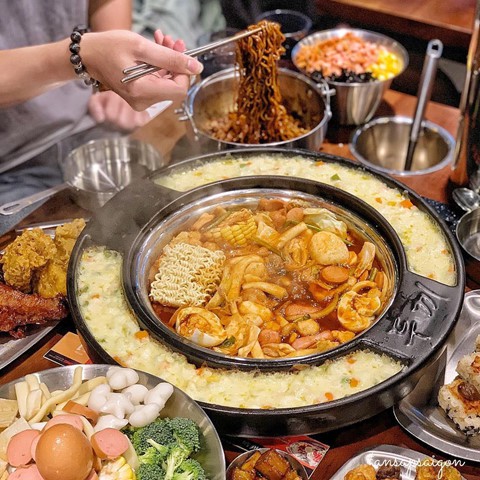 Ngày mưa, rủ bạn bè đi ăn lẩu nóng hổi tại 5 nhà hàng ở TP HCM - Ảnh 14.