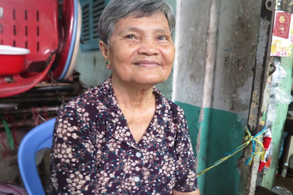 Xóm giang hồ Sài Gòn: Vợ bán dâm trên gác, chồng ngồi trước cửa canh chừng - Ảnh 3. Xóm giang hồ Sài Gòn: Vợ bán dâm trên gác, chồng ngồi trước cửa canh chừng - Ảnh 3.