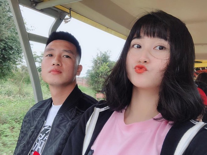 Nàng WAG Việt nào chuộng phong cách ăn mặc sexy, quyến rũ? - Ảnh 4.