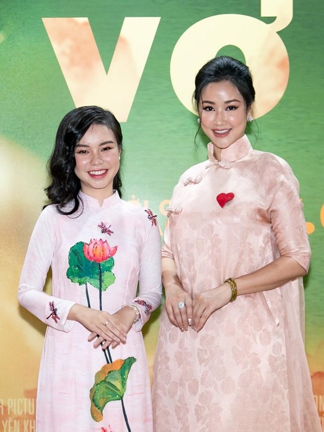 Nhan sắc cô gái Việt đóng cảnh nóng năm 13 tuổi trong phim Vợ ba - Ảnh 6. Nhan sắc cô gái Việt đóng cảnh nóng năm 13 tuổi trong phim Vợ ba - Ảnh 6.