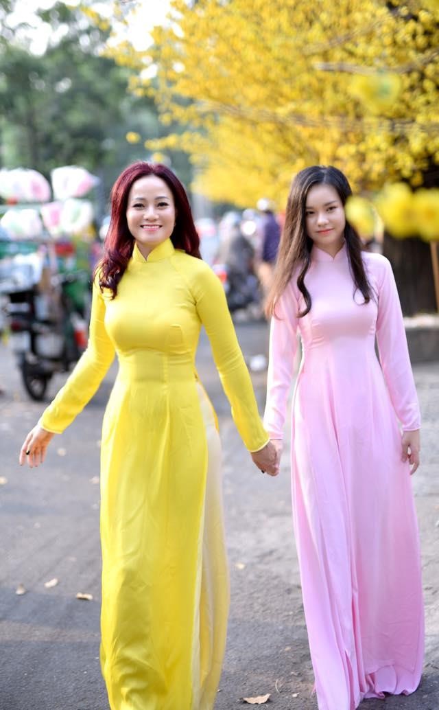 Nhan sắc cô gái Việt đóng cảnh nóng năm 13 tuổi trong phim Vợ ba - Ảnh 9. Nhan sắc cô gái Việt đóng cảnh nóng năm 13 tuổi trong phim Vợ ba - Ảnh 9.