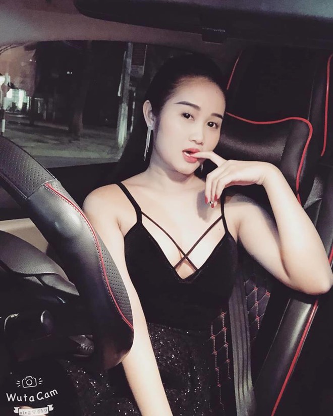 Nàng WAG Việt nào chuộng phong cách ăn mặc sexy, quyến rũ? - Ảnh 9.