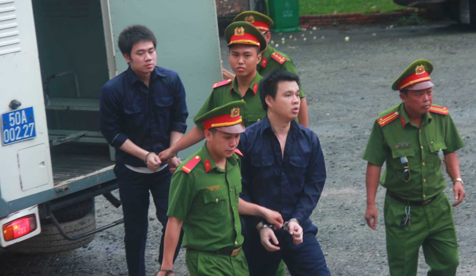 Kẻ hướng dẫn Văn Kính Dương điều chế ma túy cùng 9 người tạm thoát tội - Ảnh 4.