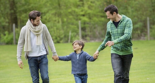 Cộng đồng LGBT thế giới hôm nay (13/5): Người đẹp chuyển giới bị loại khỏi The Voice, nam sinh ở Đài Loan (Trung Quốc) mặc váy đến trường - Ảnh 4. Cộng đồng LGBT thế giới hôm nay (13/5): Người đẹp chuyển giới bị loại khỏi The Voice, nam sinh ở Đài Loan (Trung Quốc) mặc váy đến trường - Ảnh 4.