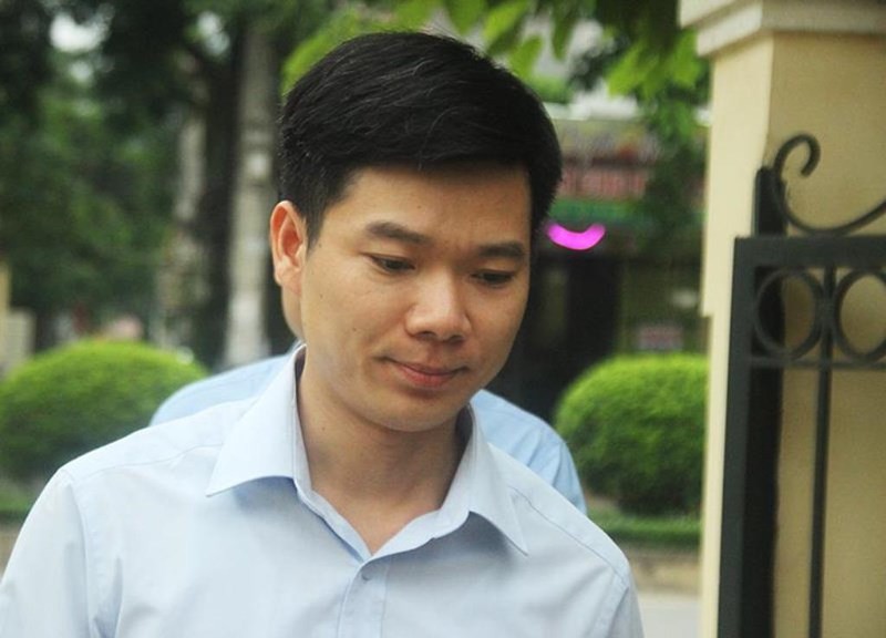 Hoàng Công Lương nói về vụ từ chối 9 luật sư - Ảnh 1. Hoàng Công Lương nói về vụ từ chối 9 luật sư - Ảnh 1.