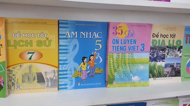 Cách phân biệt giữa sách giáo khoa và sách tham khảo phụ huynh cần nắm rõ - Ảnh 2. Cách phân biệt giữa sách giáo khoa và sách tham khảo phụ huynh cần nắm rõ - Ảnh 2.