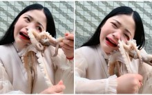 Nữ streamer suýt rách mặt khi quay clip ăn bạch tuộc sống