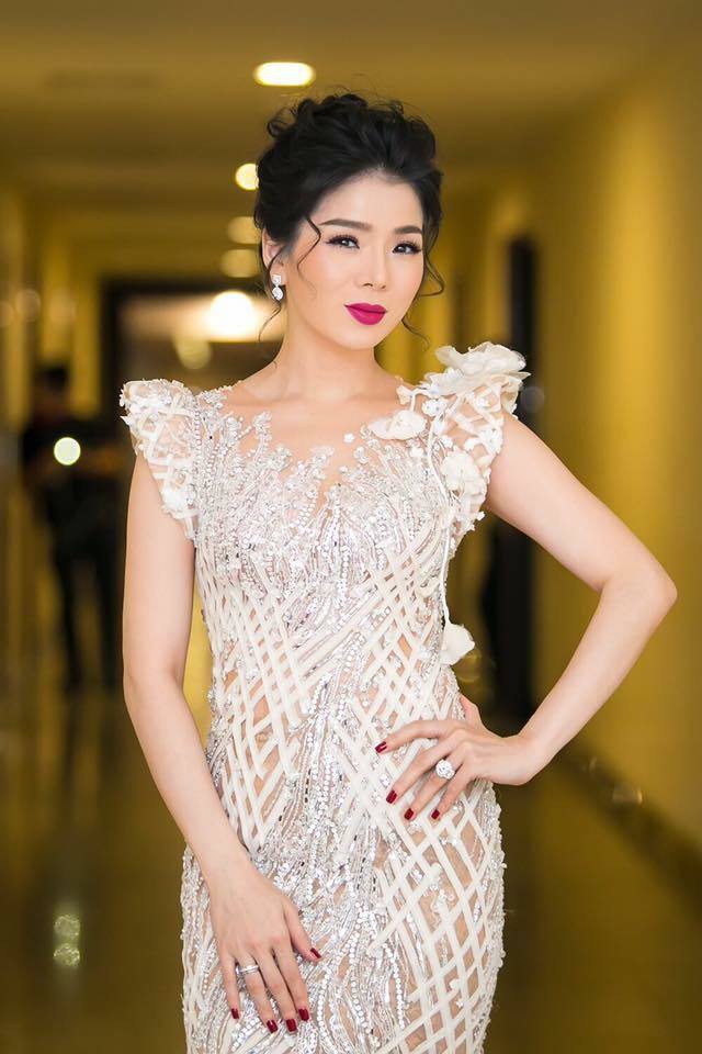 Lóa mắt trước khối tài sản khủng của Lệ Quyên ở tuổi 38 - Ảnh 27. Lóa mắt trước khối tài sản khủng của Lệ Quyên ở tuổi 38 - Ảnh 27.