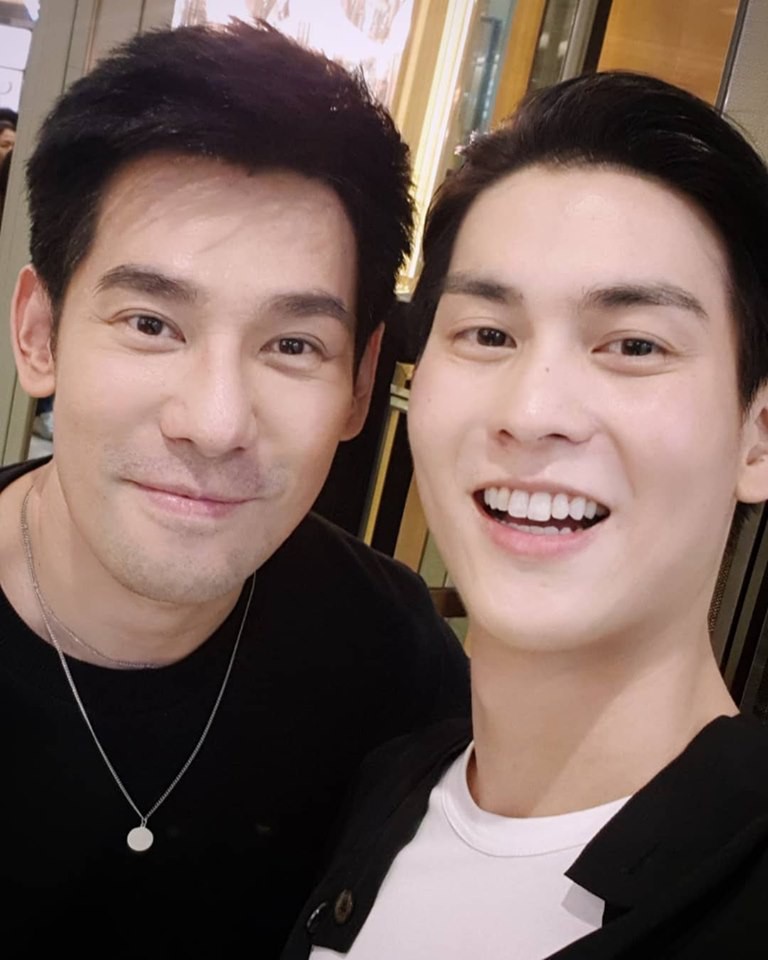 Cộng đồng LGBT thế giới hôm nay (14/5): Cặp đồng tính nổi tiếng Thái Lan kỉ niệm 11 năm yêu nhau, người phụ nữ chuyển giới Anh qua đời sau khi trúng xổ số 4 triệu bảng - Ảnh 1.