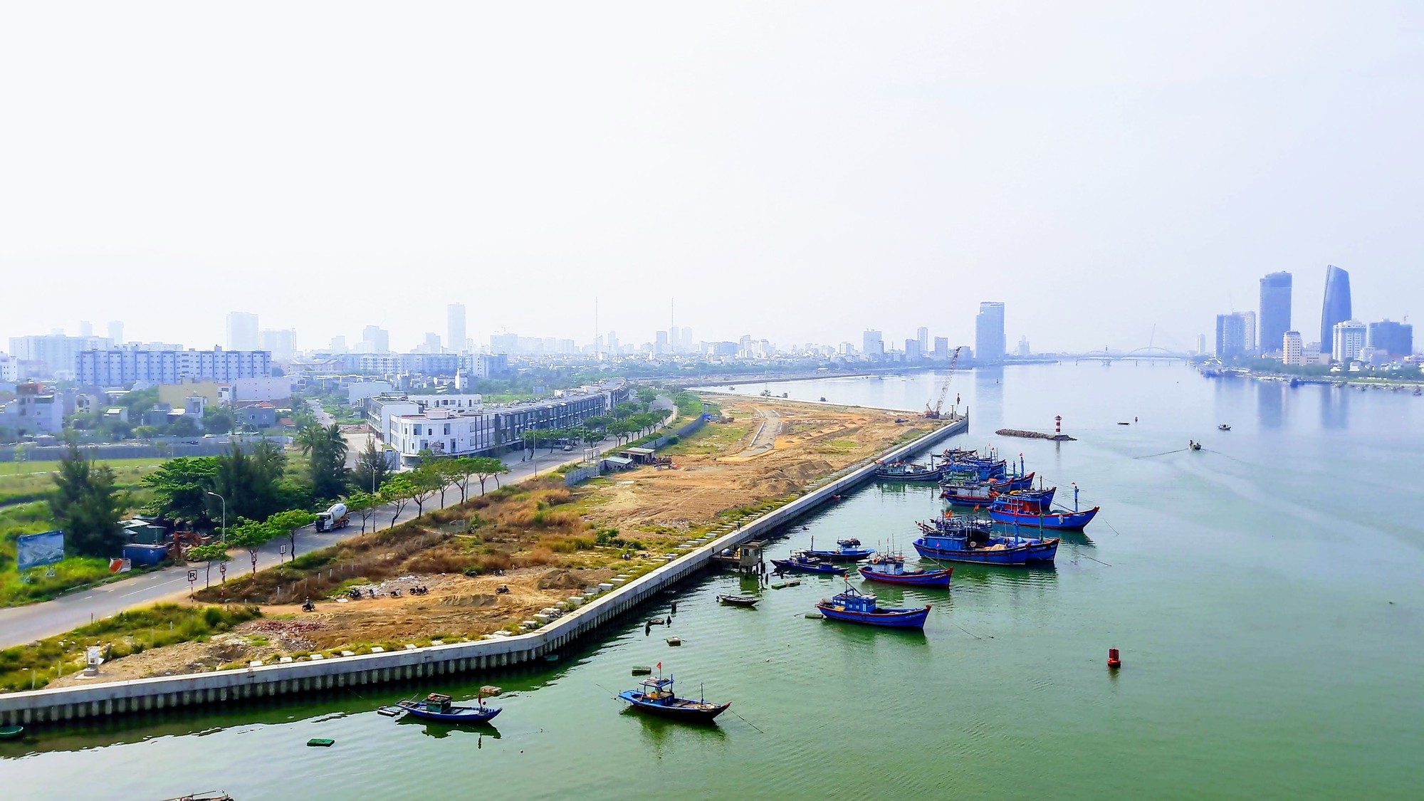 Dự án Marina Complex bị điều chỉnh, ven sông làm công viên, bãi đỗ xe cho người dân - Ảnh 1. Dự án Marina Complex bị điều chỉnh, ven sông làm công viên, bãi đỗ xe cho người dân - Ảnh 1.