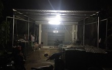 Đợi chồng ngủ say, vợ lấy nước sôi xối lên người