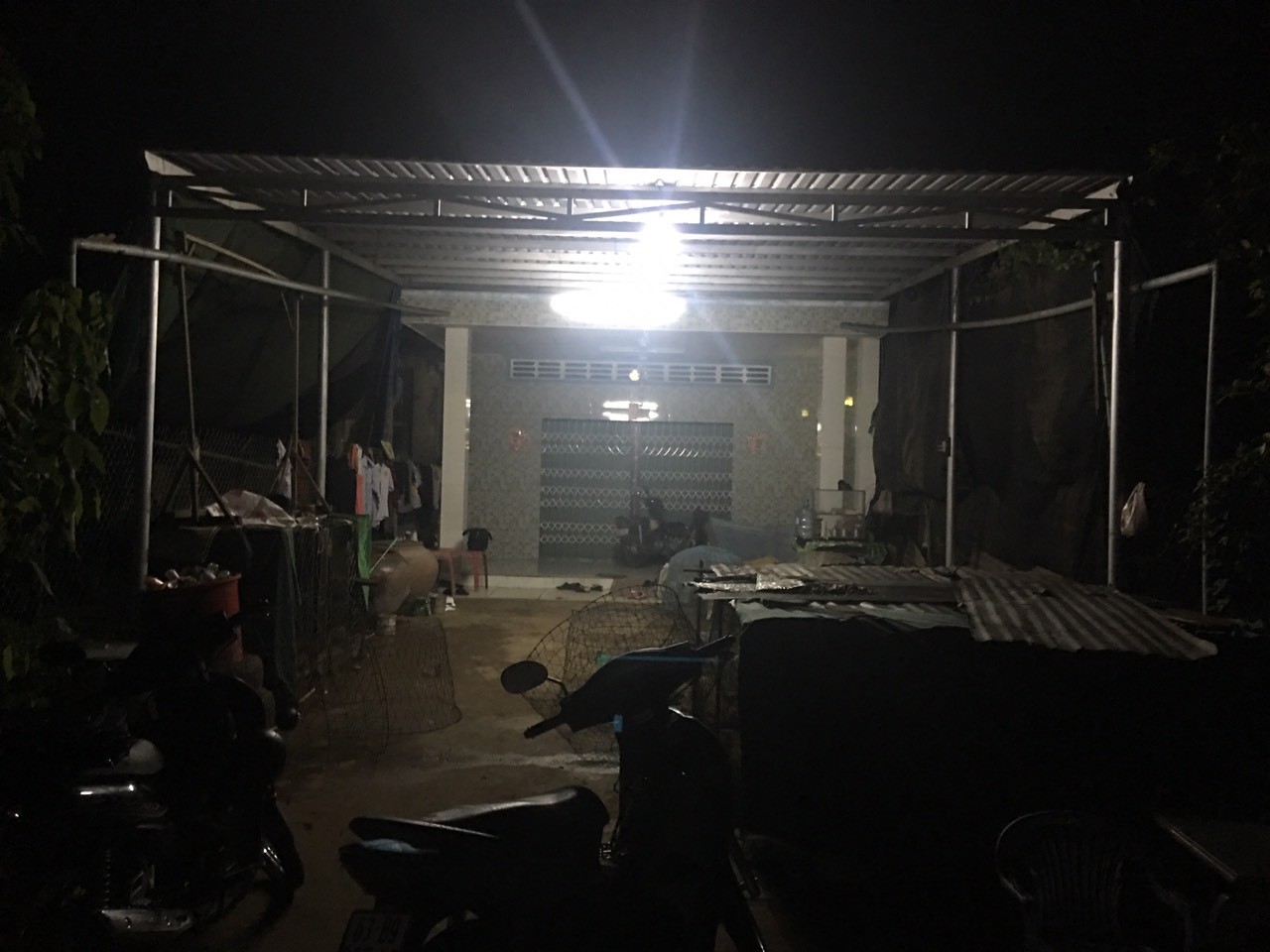 Đợi chồng ngủ say, vợ lấy nước sôi xối lên người - Ảnh 1. Đợi chồng ngủ say, vợ lấy nước sôi xối lên người - Ảnh 1.