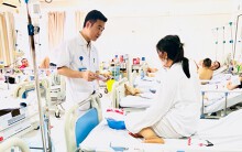 Cứu sống bệnh nhân tai nạn ngã giàn giáo đứt ngang vùng hạ họng