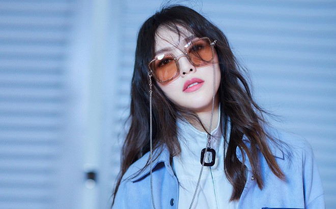 Sao Hoa ngữ - Người suýt tự tử, kẻ bỏ cả mẹ ruột vì quá lụy tình - Ảnh 6. Sao Hoa ngữ - Người suýt tự tử, kẻ bỏ cả mẹ ruột vì quá lụy tình - Ảnh 6.