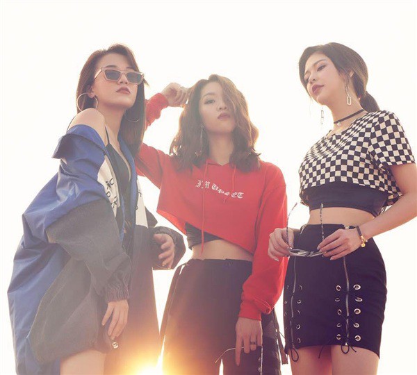 Vpop tuần qua: B Ray, Amee lại tiếp tục thả thính, Momoland chuẩn bị ra mắt tại Việt Nam - Ảnh 11. Vpop tuần qua: B Ray, Amee lại tiếp tục thả thính, Momoland chuẩn bị ra mắt tại Việt Nam - Ảnh 11.