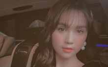 Sao Việt hôm nay (14/5): Ngọc Trinh tỏ tình bạn trai đại gia, Phạm Hương chuẩn bị 'tái xuất' showbiz
