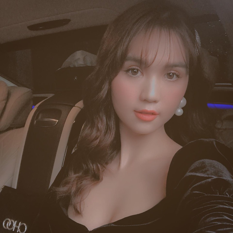 Sao Việt hôm nay (14/5): Ngọc Trinh tỏ tình bạn trai đại gia, Phạm Hương chuẩn bị tái xuất showbiz - Ảnh 5. Sao Việt hôm nay (14/5): Ngọc Trinh tỏ tình bạn trai đại gia, Phạm Hương chuẩn bị tái xuất showbiz - Ảnh 5.