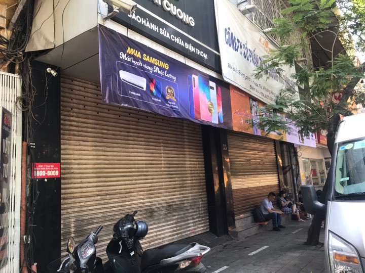 Nhật Cường mobile bất ngờ hé cửa đón khách - Ảnh 2. Nhật Cường mobile bất ngờ hé cửa đón khách - Ảnh 2.