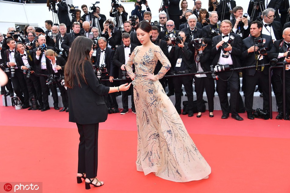 Những mặt tối của nghệ sĩ trên thảm đỏ Liên hoan phim Cannes 2019 - Ảnh 1. Những mặt tối của nghệ sĩ trên thảm đỏ Liên hoan phim Cannes 2019 - Ảnh 1.
