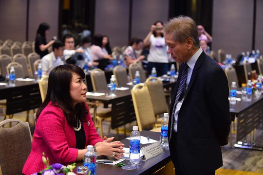 Ông Lê Minh Quốc bất ngờ rút đơn kiện HĐQT Eximbank - Ảnh 1. Ông Lê Minh Quốc bất ngờ rút đơn kiện HĐQT Eximbank - Ảnh 1.