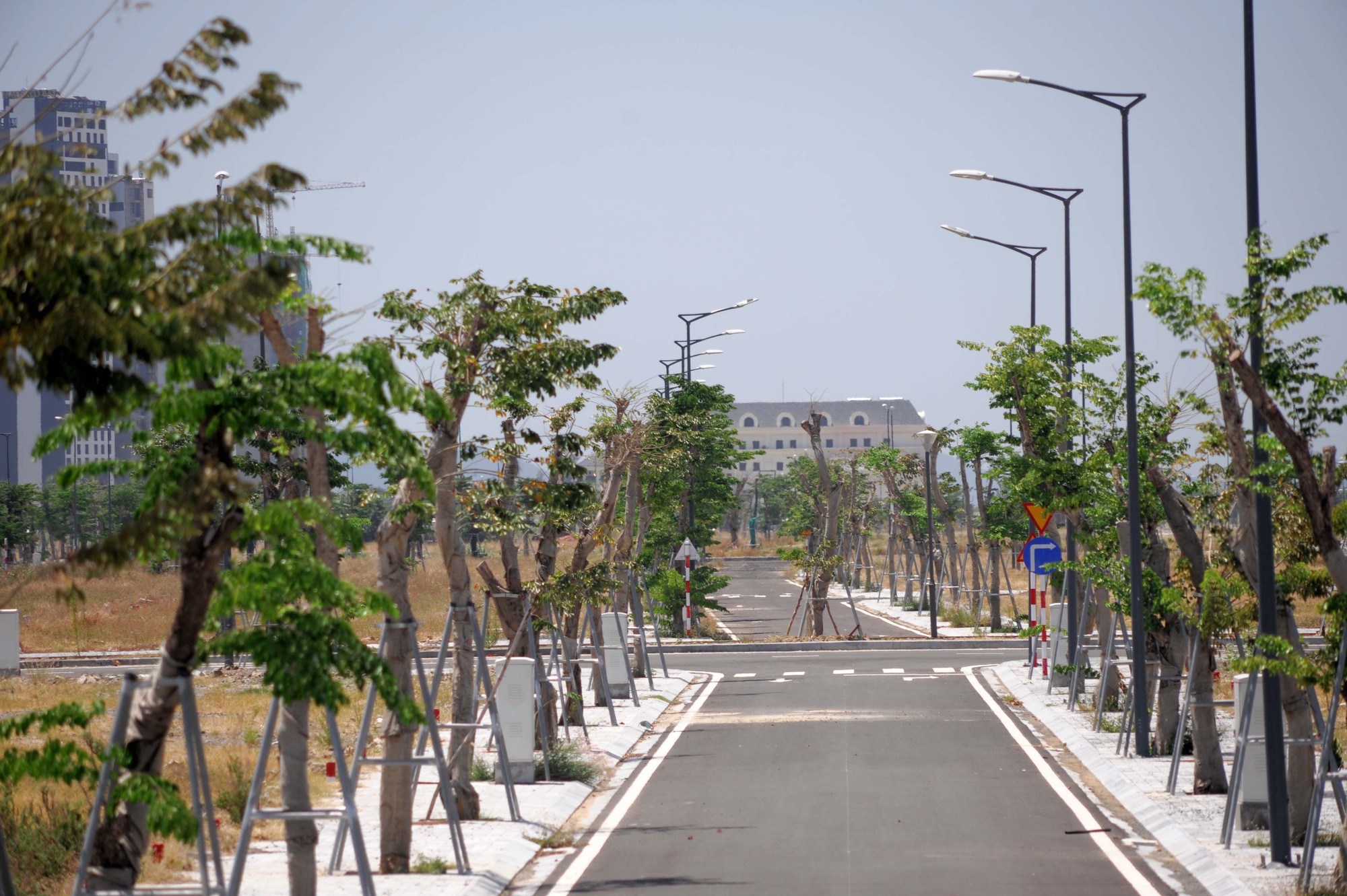 Cận cảnh dự án BT của Tập đoàn Phúc Sơn tại sân bay Nha Trang cũ - Ảnh 6. Cận cảnh dự án BT của Tập đoàn Phúc Sơn tại sân bay Nha Trang cũ - Ảnh 6.