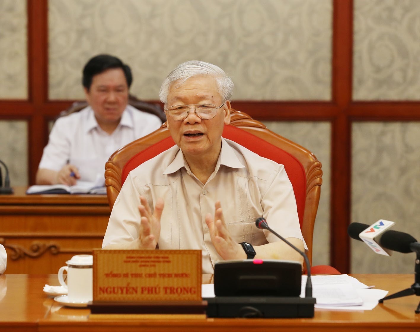 Tổng Bí thư, Chủ tịch nước Nguyễn Phú Trọng chủ trì họp Bộ Chính trị - Ảnh 4. Tổng Bí thư, Chủ tịch nước Nguyễn Phú Trọng chủ trì họp Bộ Chính trị - Ảnh 4.