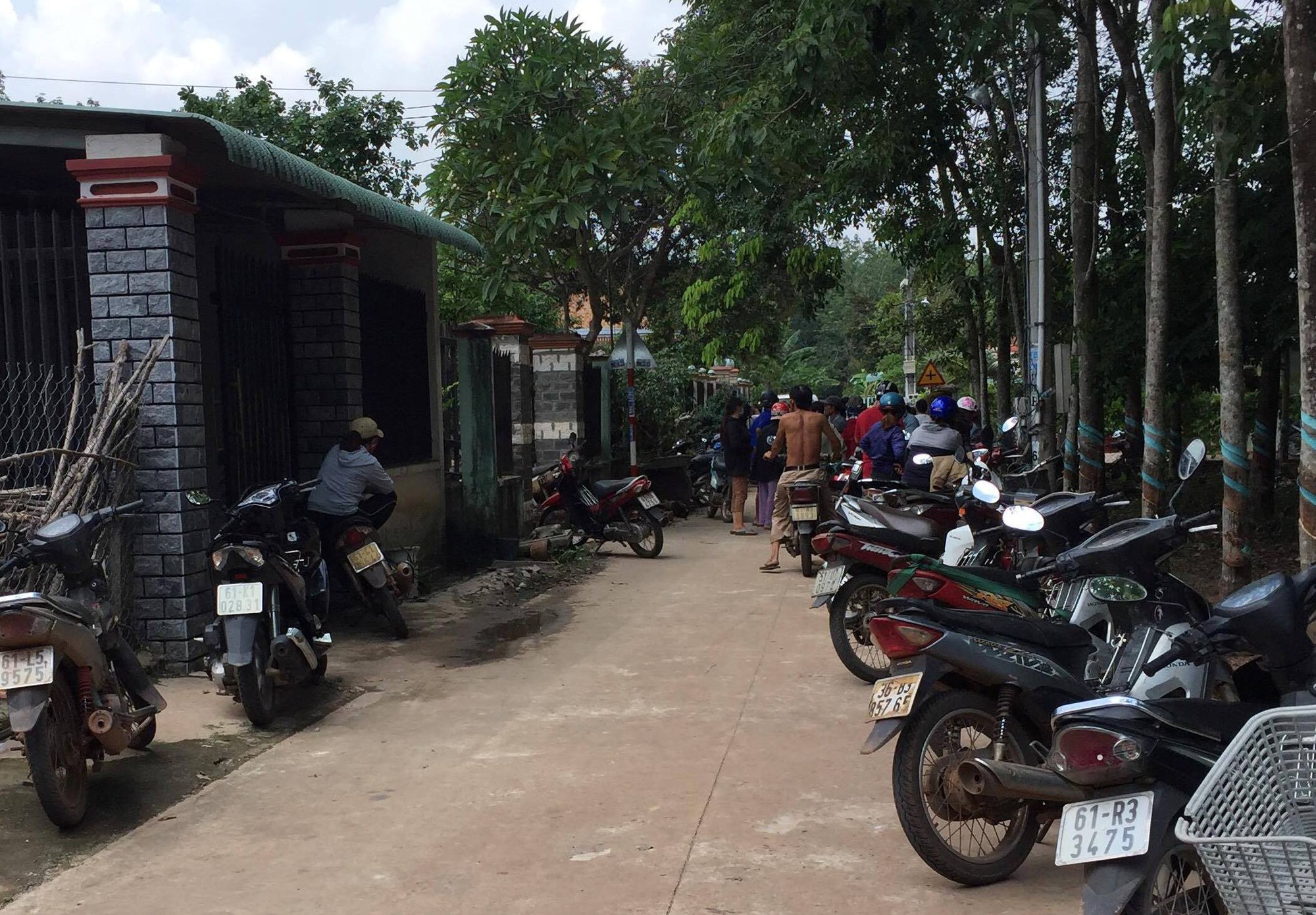 Chấn động: Tìm thấy thêm xác người bị giấu kín trong thùng nhựa tại nơi phát hiện thi thể bị đổ bê tông - Ảnh 3. Chấn động: Tìm thấy thêm xác người bị giấu kín trong thùng nhựa tại nơi phát hiện thi thể bị đổ bê tông - Ảnh 3.