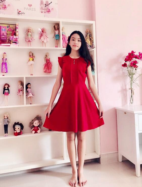 Con gái của MC Quyền Linh cao 1,7m, được ví như bản sao Trương Bá Chi - Ảnh 4.