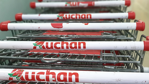 Chuỗi bán lẻ Auchan rút khỏi Việt Nam - Ảnh 1.