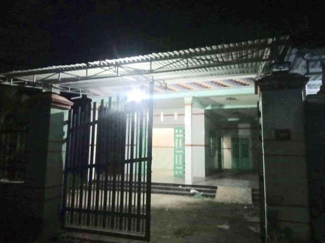 Hiện trường nghi án 2 thi thể nam giới trong bồn nhựa lấp đầy bê tông - Ảnh 3. Hiện trường nghi án 2 thi thể nam giới trong bồn nhựa lấp đầy bê tông - Ảnh 3.