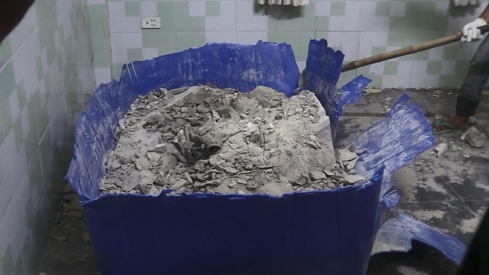 Lí giải nguyên nhân thi thể trong khối bê tông không bị phân hủy mạnh sau nhiều tháng - Ảnh 3. Lí giải nguyên nhân thi thể trong khối bê tông không bị phân hủy mạnh sau nhiều tháng - Ảnh 3.