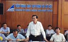 Bộ Lao động trình Bộ luật Lao động (sửa đổi) mà không có đề xuất thống nhất giờ làm việc trên cả nước