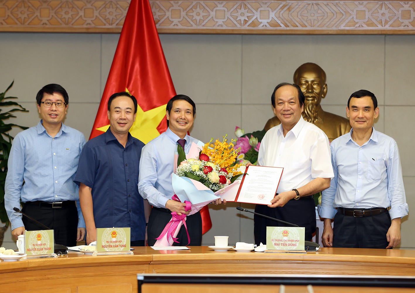 Ông Phạm Thái Hà làm Trợ lý Phó thủ tướng Vương Đình Huệ - Ảnh 1. Ông Phạm Thái Hà làm Trợ lý Phó thủ tướng Vương Đình Huệ - Ảnh 1.