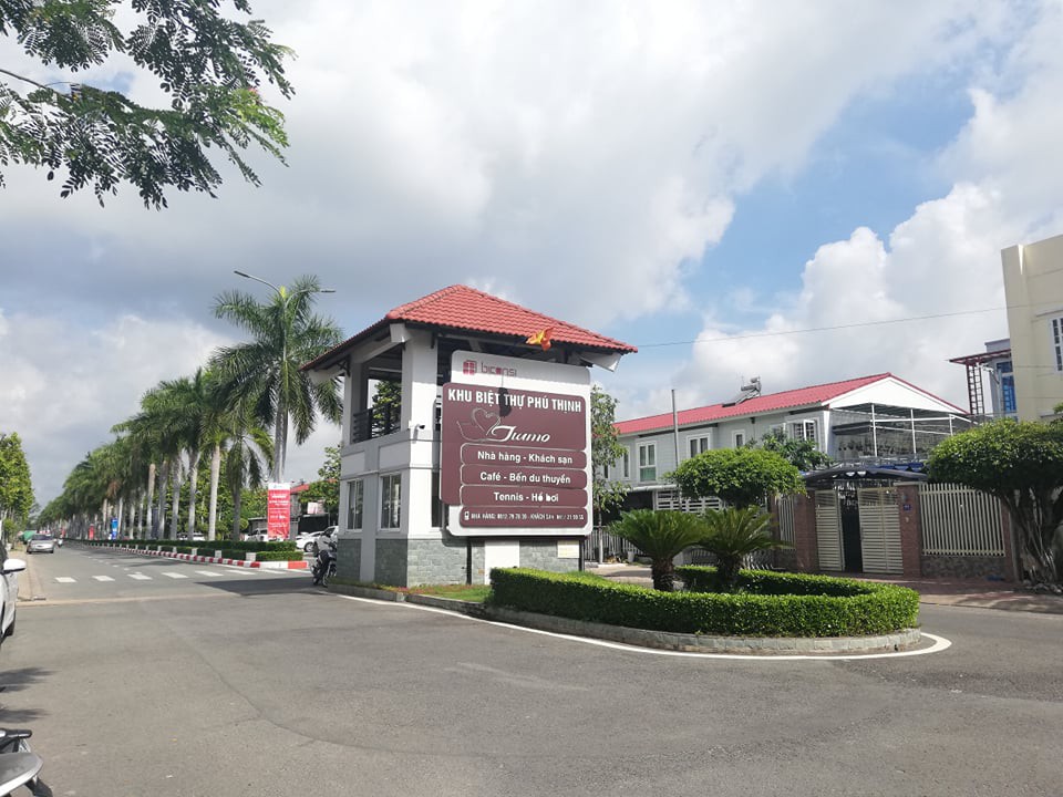 Nhân chứng nơi bắt 4 nghi phạm giết người rồi đổ bê tông phi tang ở Bình Dương: Phụ nữ mà ra tay dã man quá - Ảnh 1. Nhân chứng nơi bắt 4 nghi phạm giết người rồi đổ bê tông phi tang ở Bình Dương: Phụ nữ mà ra tay dã man quá - Ảnh 1.