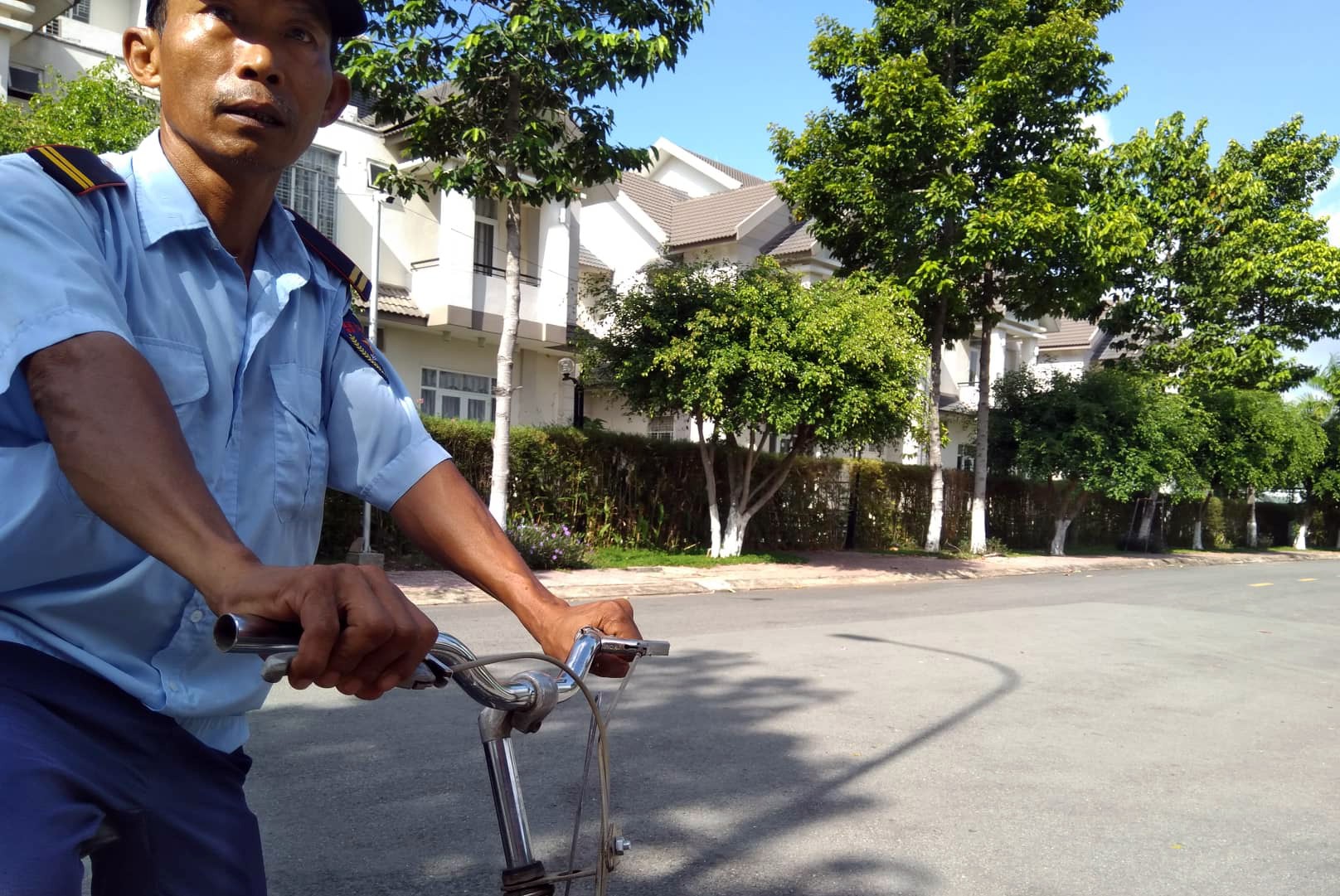 Nhân chứng nơi bắt 4 nghi phạm giết người rồi đổ bê tông phi tang ở Bình Dương: Phụ nữ mà ra tay dã man quá - Ảnh 2. Nhân chứng nơi bắt 4 nghi phạm giết người rồi đổ bê tông phi tang ở Bình Dương: Phụ nữ mà ra tay dã man quá - Ảnh 2.