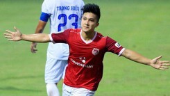 Cầu thủ Việt kiều từng 'làm khổ' U18 Việt Nam lại ghi điểm với thầy Park
