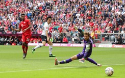Robben và Ribery tỏa sáng lần cuối đem về chức vô địch Bundesliga cho Bayern Munich