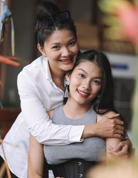 Nghệ sĩ Việt: Không đồng ý việc để cô bé 13 tuổi đóng cảnh nóng - Ảnh 3. Nghệ sĩ Việt: Không đồng ý việc để cô bé 13 tuổi đóng cảnh nóng - Ảnh 3.