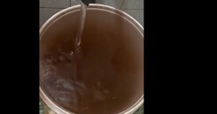Dân Đà Nẵng bức xúc vì trời nắng nóng mà nước sinh hoạt đục ngầu