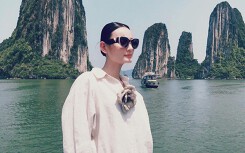 Lê Thúy bị đối xử tệ ở show thời trang: Người mẫu không có nước uống, ăn cơm nguội