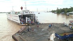 TP HCM 'xin' 2 phà 200 tấn của bến phà Vàm Cống
