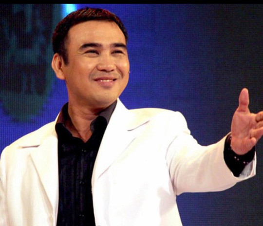 MC Quyền Linh tiết lộ gây sốc: Sẽ tạm dừng mọi hoạt động showbiz! - Ảnh 1. MC Quyền Linh tiết lộ gây sốc: Sẽ tạm dừng mọi hoạt động showbiz! - Ảnh 1.