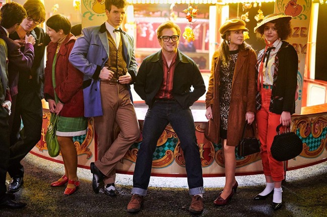 Phim tiểu sử 18+ về huyền thoại âm nhạc Elton John công chiếu tại Cannes 2019 - Ảnh 2. Phim tiểu sử 18+ về huyền thoại âm nhạc Elton John công chiếu tại Cannes 2019 - Ảnh 2.