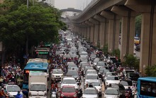 'Ngộp thở' cảnh tắc đường ở Thủ đô Hà Nội sau nghỉ lễ dài ngày